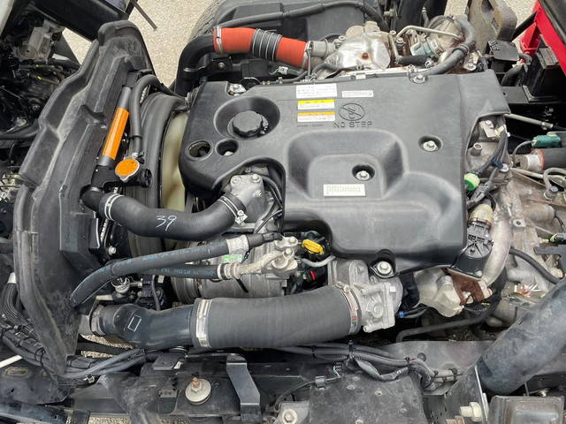 いすゞエルフクレーン4段小型（2t・3t）[写真28]