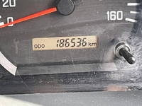 いすゞエルフクレーン4段小型（2t・3t）[写真34]