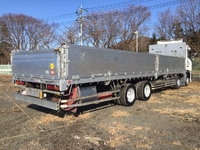 UDトラックスクオンアルミブロック大型（10t）[写真02]