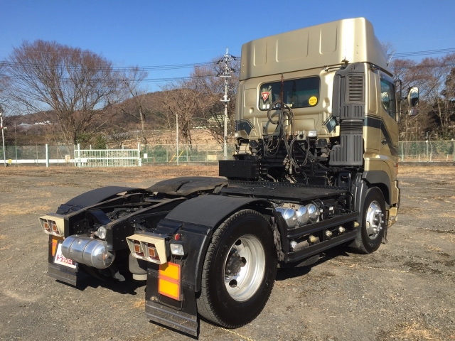 日野プロフィアトレーラーヘッド（トラクターヘッド）大型（10t）[写真02]