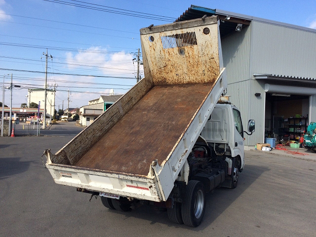 日野デュトロダンプ小型（2t・3t）[写真02]