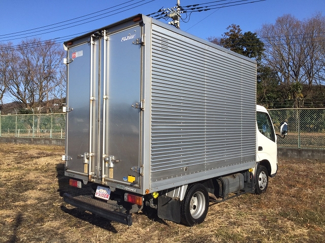 トヨタトヨエースアルミバン小型（2t・3t）[写真02]