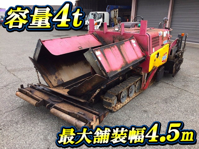 その他のメーカーアスファルトフィニッシャー[写真01]