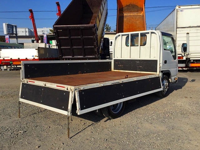 いすゞエルフ平ボディ小型（2t・3t）[写真02]