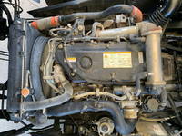 いすゞフォワードダンプ・クレーン付中型（4t）[写真14]