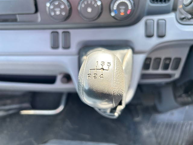 日産アトラスクレーン4段小型（2t・3t）[写真12]