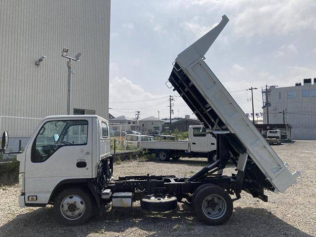 いすゞエルフダンプ小型（2t・3t）[写真07]
