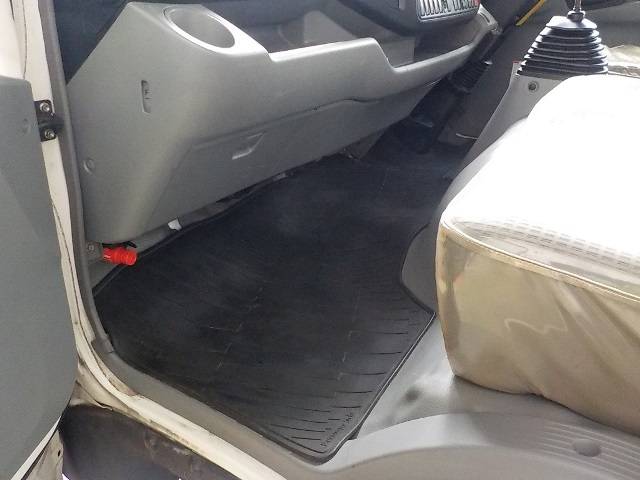 日野デュトロアルミウイング小型（2t・3t）[写真13]