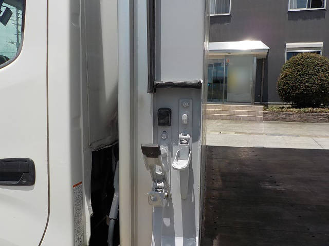 日野デュトロアルミウイング小型（2t・3t）[写真20]