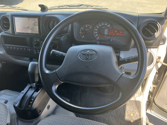 トヨタダイナアルミバン小型（2t・3t）[写真28]