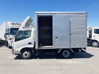 トヨタダイナアルミバン小型（2t・3t）[写真09]