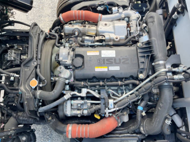 いすゞエルフ冷凍車（冷蔵車）小型（2t・3t）[写真21]