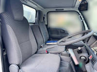 いすゞエルフ冷凍車（冷蔵車）小型（2t・3t）[写真24]