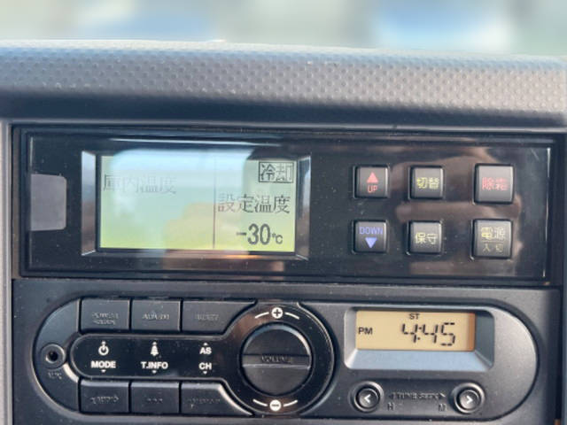 いすゞエルフ冷凍車（冷蔵車）小型（2t・3t）[写真29]