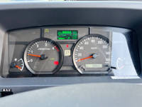 いすゞエルフ冷凍車（冷蔵車）小型（2t・3t）[写真30]