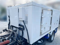 いすゞエルフ冷凍車（冷蔵車）小型（2t・3t）[写真06]