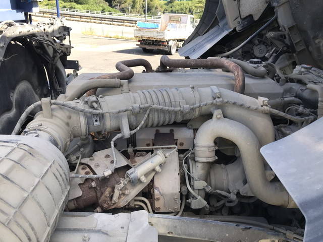 日野プロフィアダンプ大型（10t）[写真26]