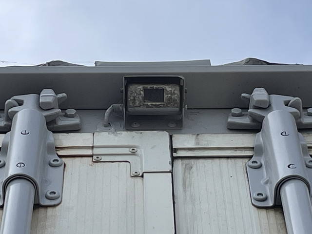 いすゞフォワードアルミウイング中型（4t）[写真10]