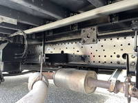 いすゞフォワードアルミウイング中型（4t）[写真21]