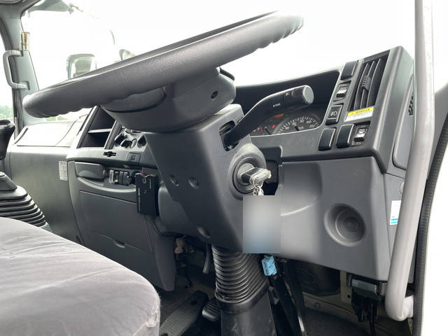 いすゞフォワードアルミウイング中型（4t）[写真31]