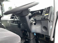 いすゞフォワードアルミウイング中型（4t）[写真31]