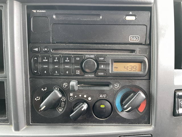 いすゞフォワードアルミウイング中型（4t）[写真35]