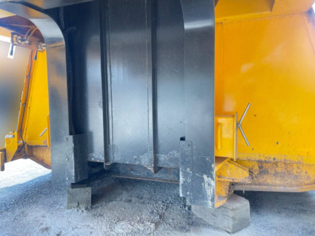 その他のメーカーその他の車種重機運搬トレーラー大型（10t）[写真24]