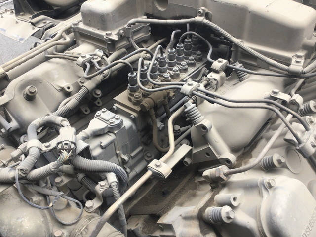 三菱ふそうスーパーグレートダンプ大型（10t）[写真30]