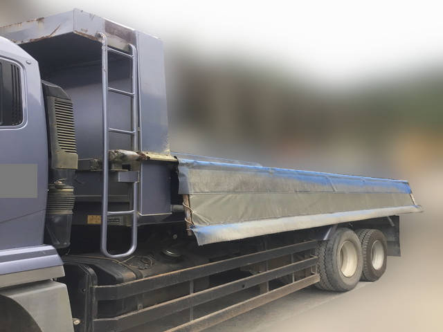 三菱ふそうスーパーグレートダンプ大型（10t）[写真08]