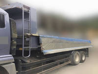 三菱ふそうスーパーグレートダンプ大型（10t）[写真08]