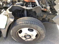 三菱ふそうキャンター平ボディ小型（2t・3t）[写真10]