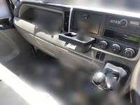 三菱ふそうキャンター平ボディ小型（2t・3t）[写真21]