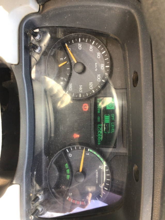 三菱ふそうキャンター平ボディ小型（2t・3t）[写真22]