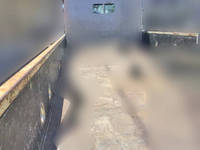 三菱ふそうキャンター平ボディ小型（2t・3t）[写真06]