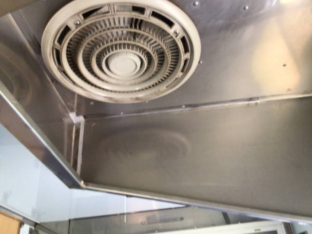 日野デュトロ移動販売車小型（2t・3t）[写真20]