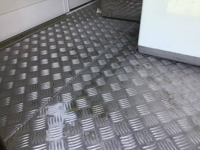 日野デュトロ移動販売車小型（2t・3t）[写真21]