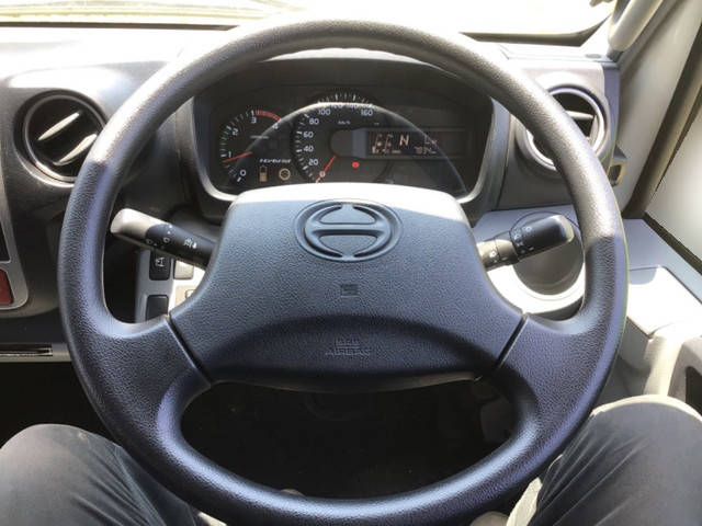 日野デュトロ移動販売車小型（2t・3t）[写真34]