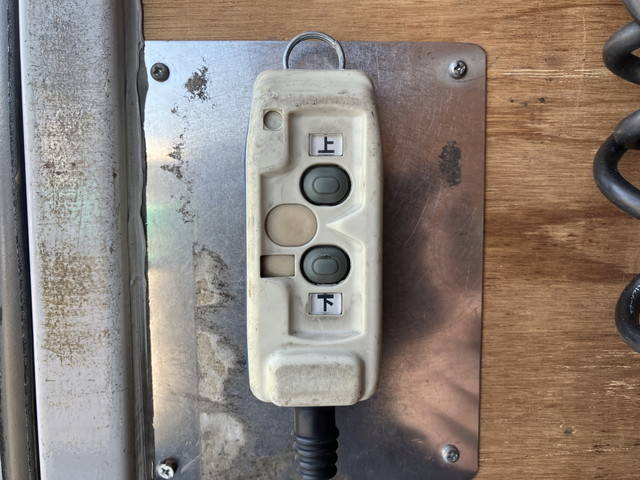 いすゞエルフアルミバン小型（2t・3t）[写真12]