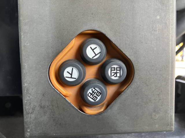 いすゞエルフアルミバン小型（2t・3t）[写真19]