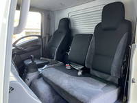 いすゞエルフアルミバン小型（2t・3t）[写真25]