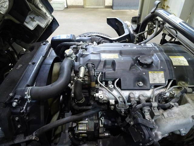 三菱ふそうキャンターアルミウイング小型（2t・3t）[写真25]