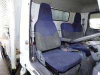 三菱ふそうキャンターアルミウイング小型（2t・3t）[写真27]