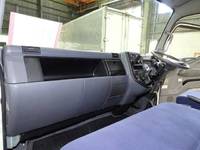 三菱ふそうキャンターアルミウイング小型（2t・3t）[写真33]