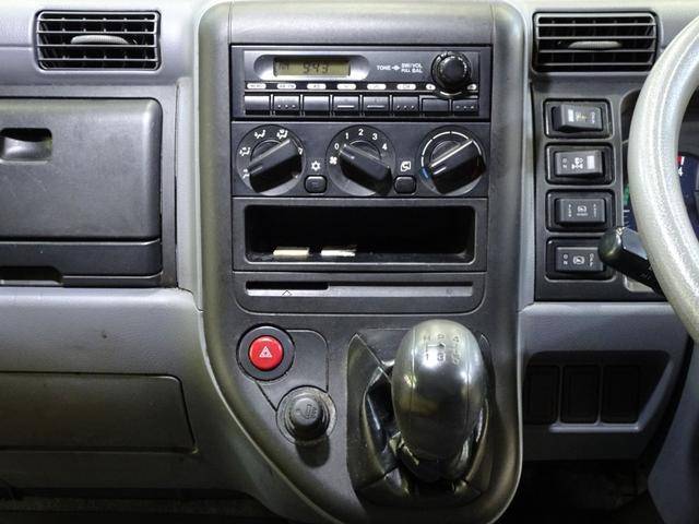 三菱ふそうキャンターアルミウイング小型（2t・3t）[写真35]