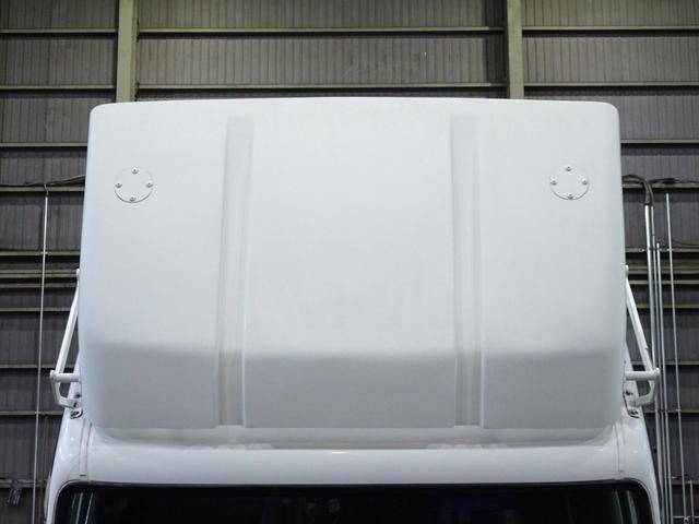 三菱ふそうキャンターアルミウイング小型（2t・3t）[写真07]