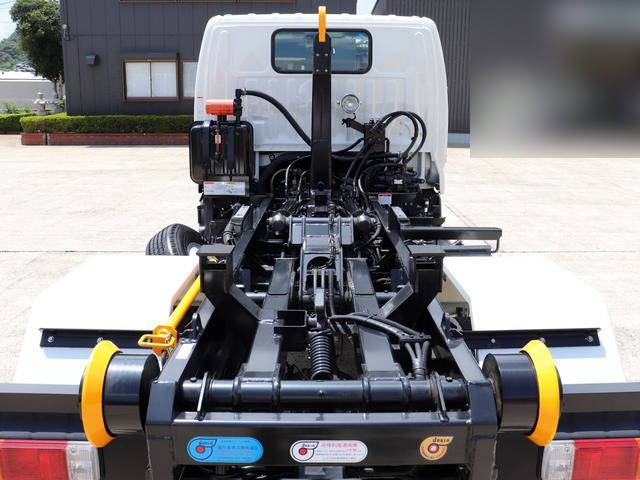 日野デュトロコンテナ専用車小型（2t・3t）[写真11]