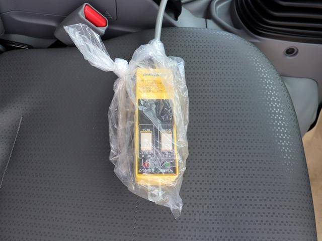 日野デュトロコンテナ専用車小型（2t・3t）[写真16]