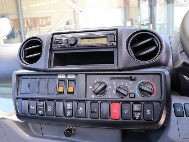 日野デュトロコンテナ専用車小型（2t・3t）[写真20]