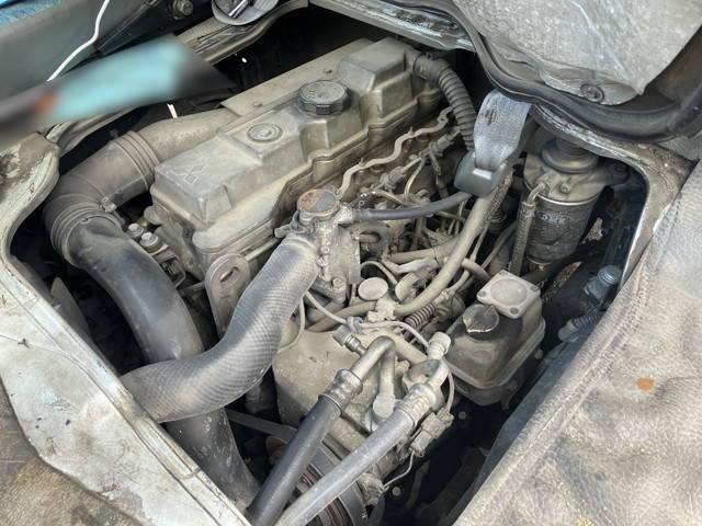 三菱ふそうキャンターガッツ平ボディ小型（2t・3t）[写真12]