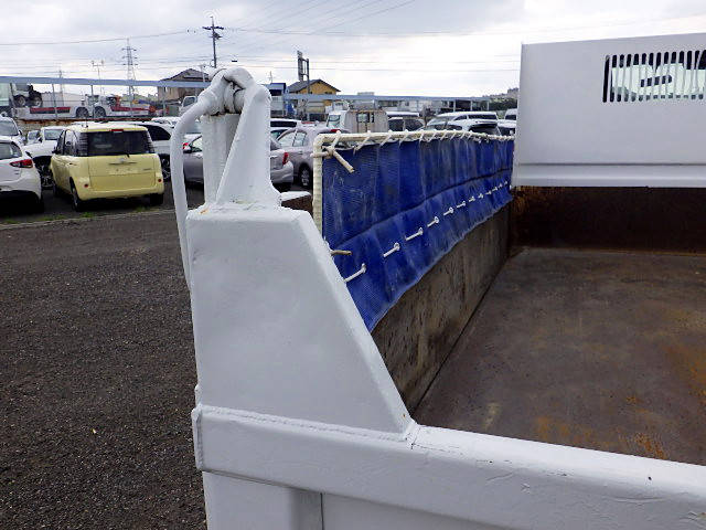 いすゞエルフダンプ小型（2t・3t）[写真07]